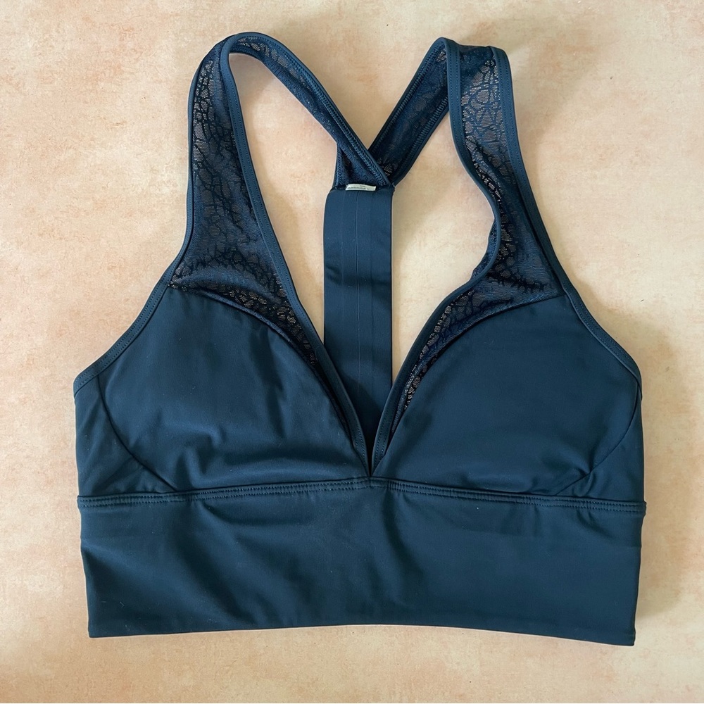 Lululemon Sport Bra Size 4